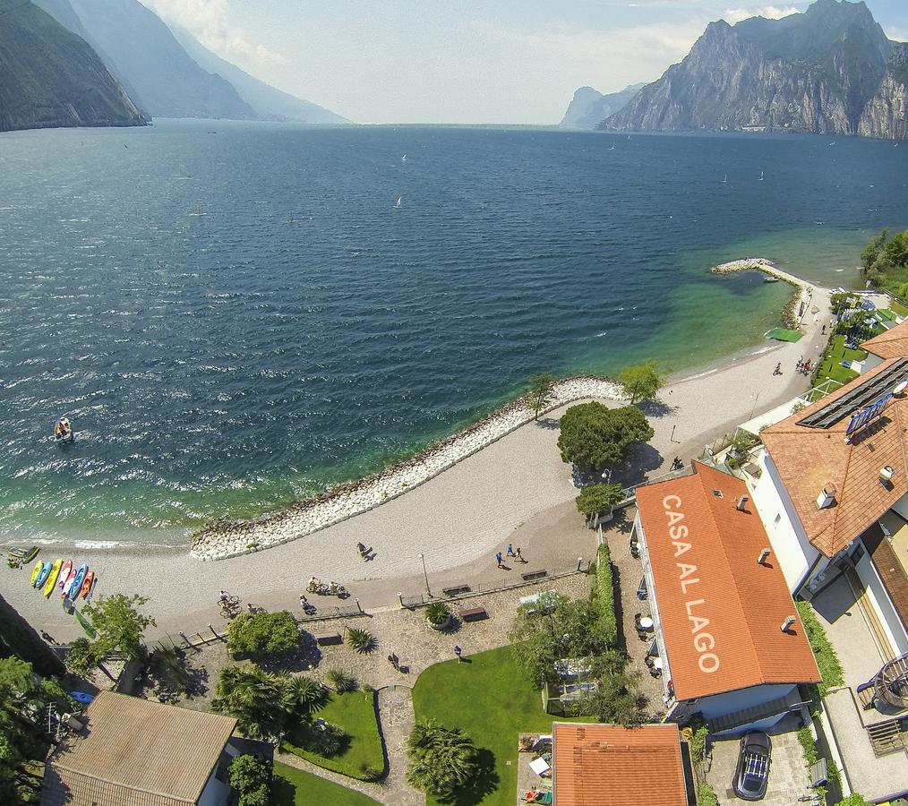 Casa Toblini Al Lago On The Beach Torbole Sul Garda Exterior foto